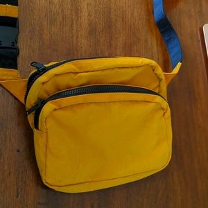 Baggu Fannypack Turmeric